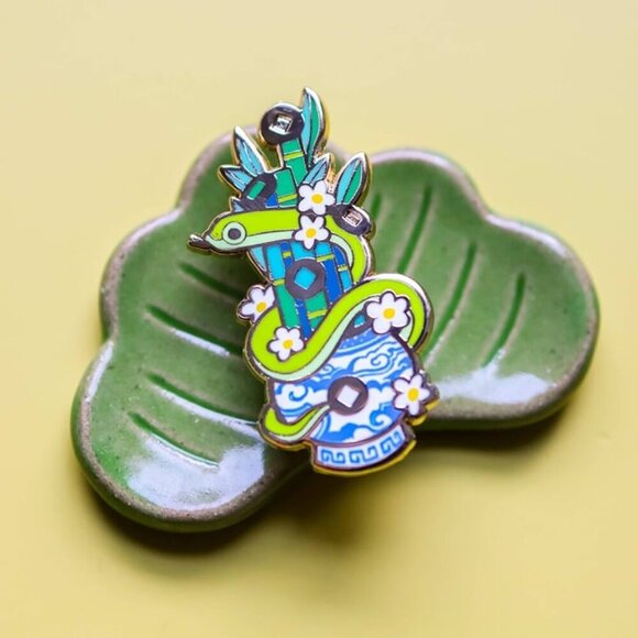Limited Edition Snake Enamel Pin - Five Lucky Bamboo - Year of the Snake Brooch - Picture 8 of 9
